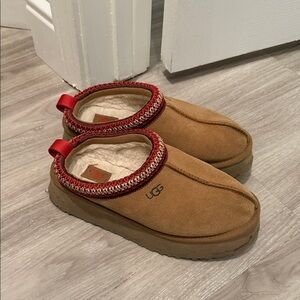 UGG Tasman Platform
